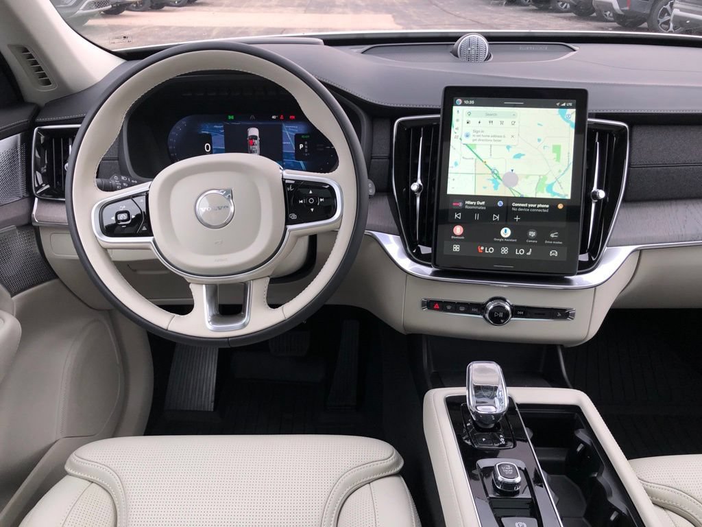 New 2026 Volvo XC90 T8 Ultra w/ Protection Package Premier AWD/4WD image 10