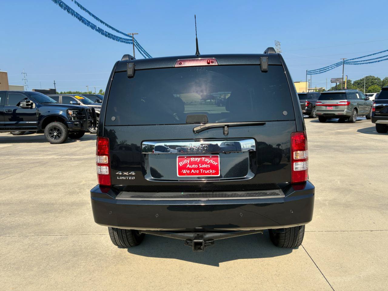 Used 2011 Jeep Liberty Limited Jet AWD/4WD image 6