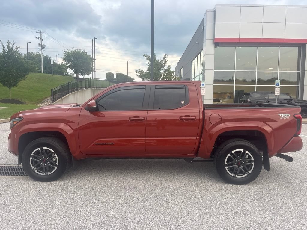 Used 2025 Toyota Tacoma TRD Sport w/ TRD Sport Premium Package AWD/4WD image 11