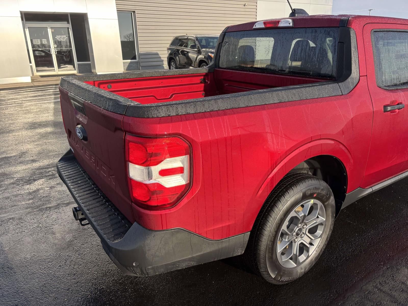 New 2025 Ford Maverick XLT w/ Equipment Group 301A image 9