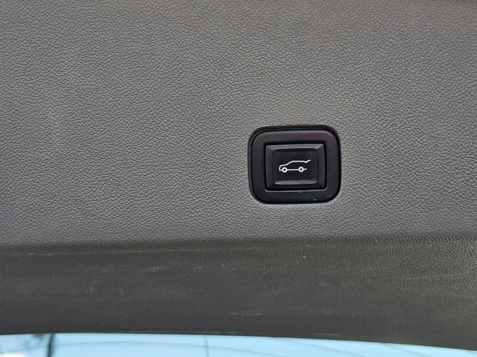 Used 2020 Cadillac XT6 Premium Luxury image 31