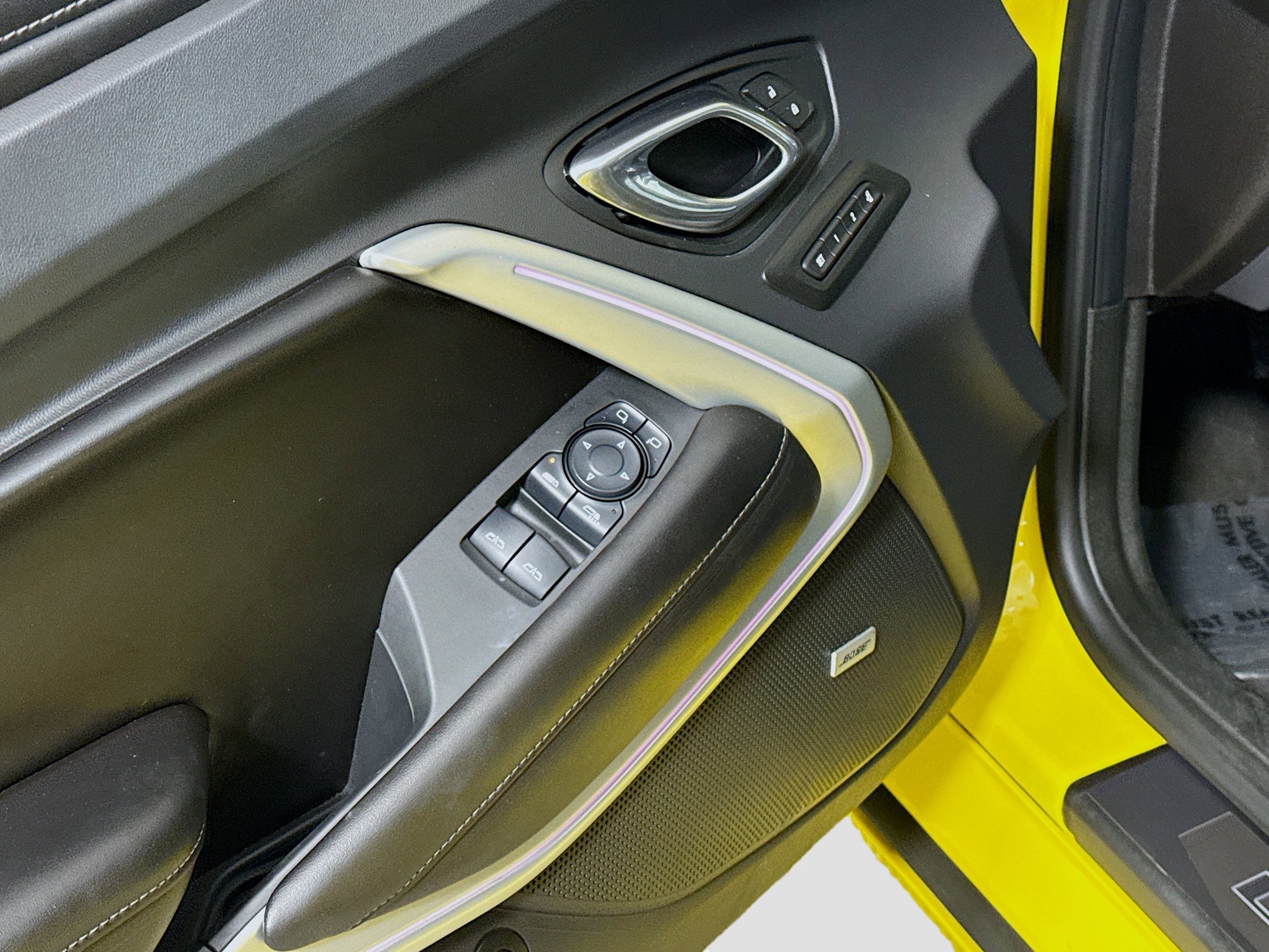 Used 2017 Chevrolet Camaro LT image 22