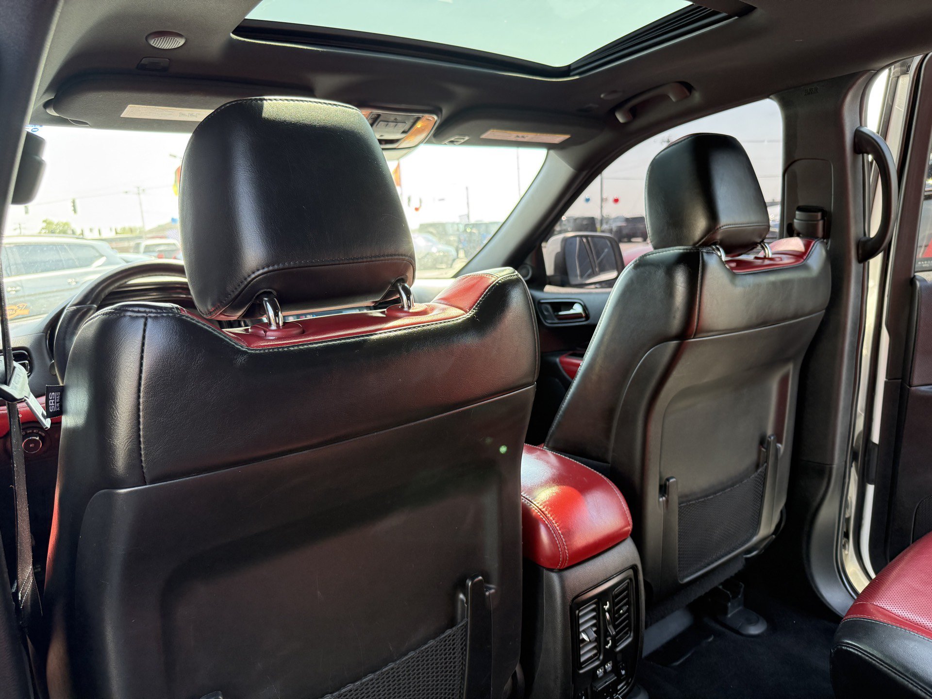 Used 2021 Dodge Durango R/T w/ Tow 'N Go Package AWD/4WD image 31