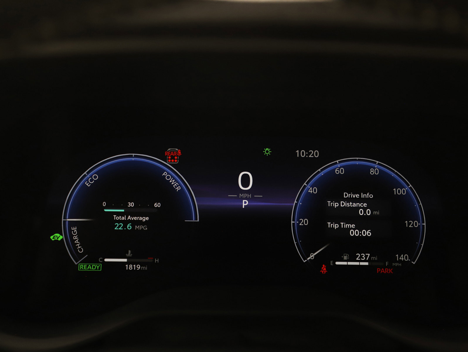 Used 2025 Toyota Sienna XSE image 27