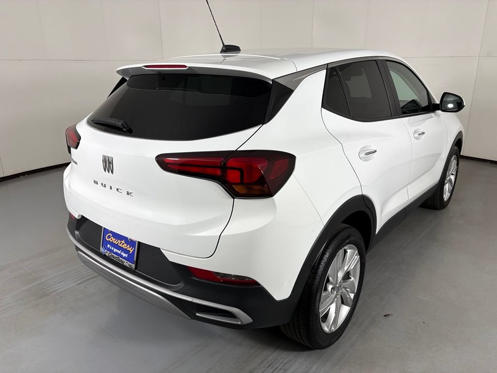 Certified 2024 Buick Encore GX Preferred w/ Comfort Package FWD image 10