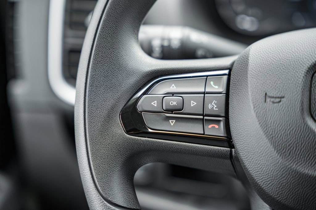 New 2025 RAM ProMaster 2500 w/ Quick Order Package 22G SLT image 25