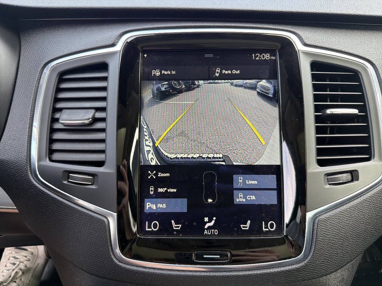 Used 2018 Volvo XC90 T5 Momentum w/ Convenience Package AWD/4WD image 31