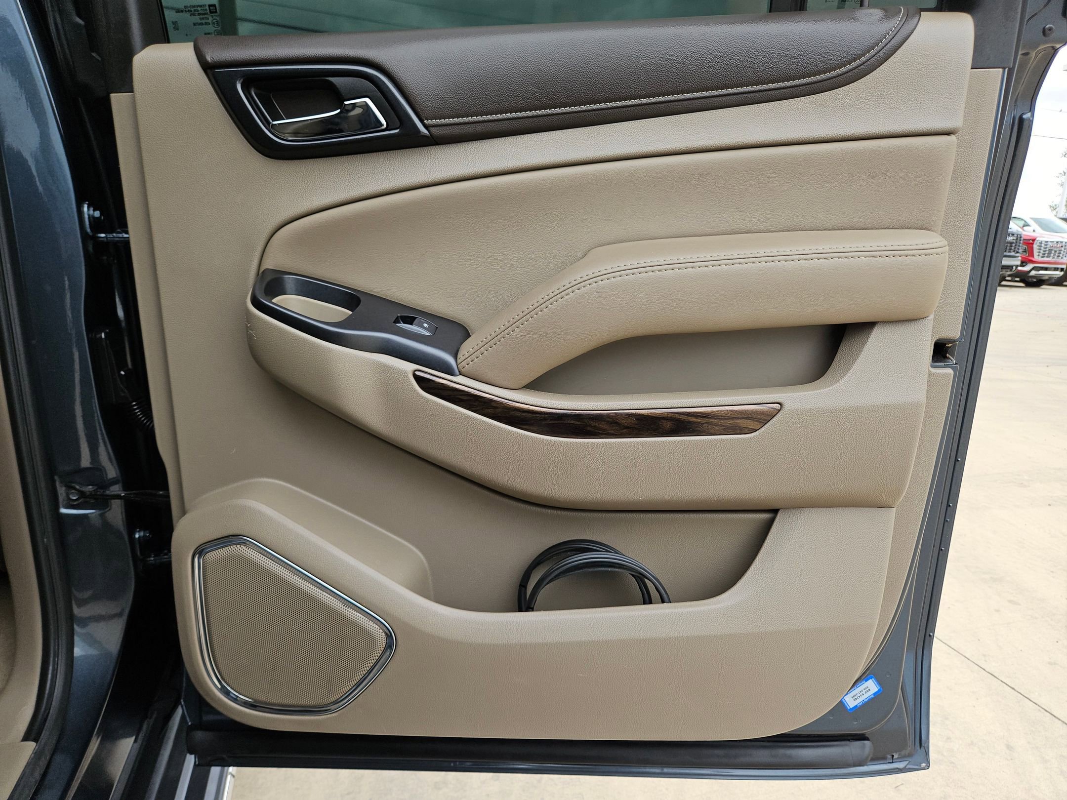 Used 2019 GMC Yukon XL SLT w/ Open Road Package image 26