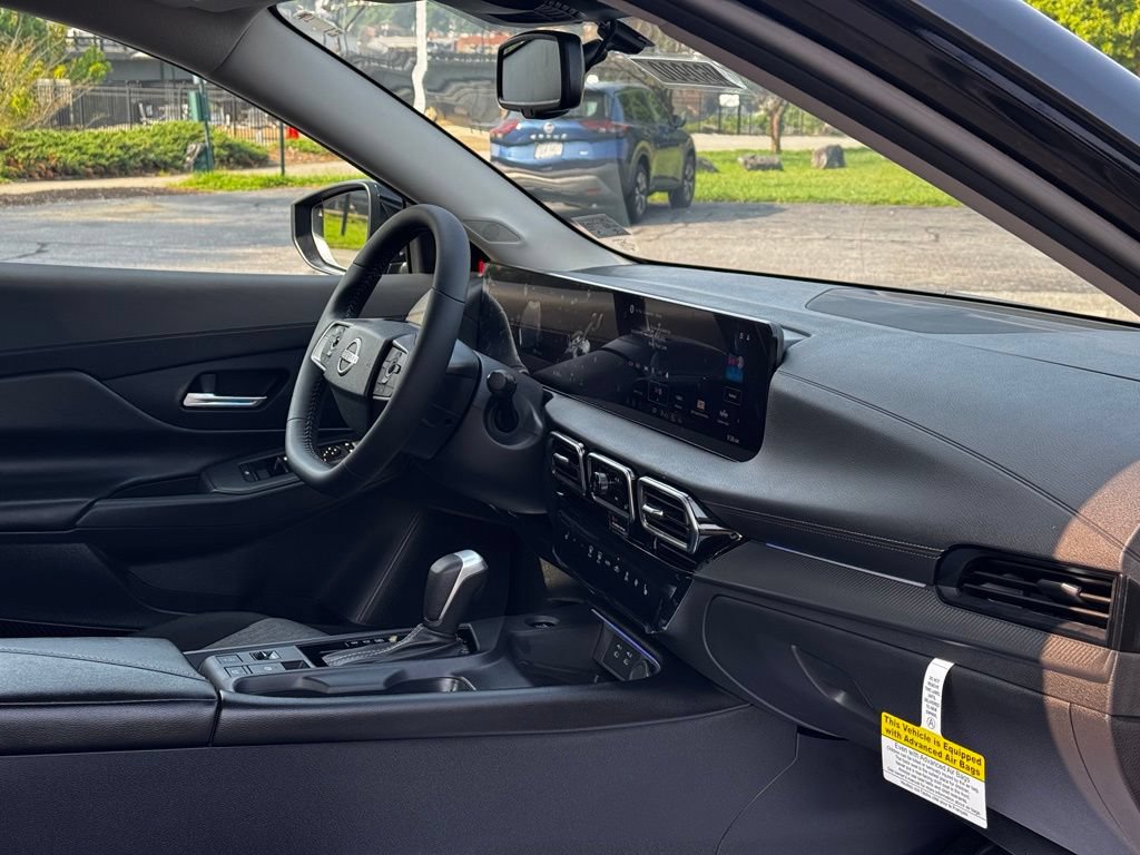 New 2026 Nissan Sentra SV w/ SV Convenience Package FWD image 11