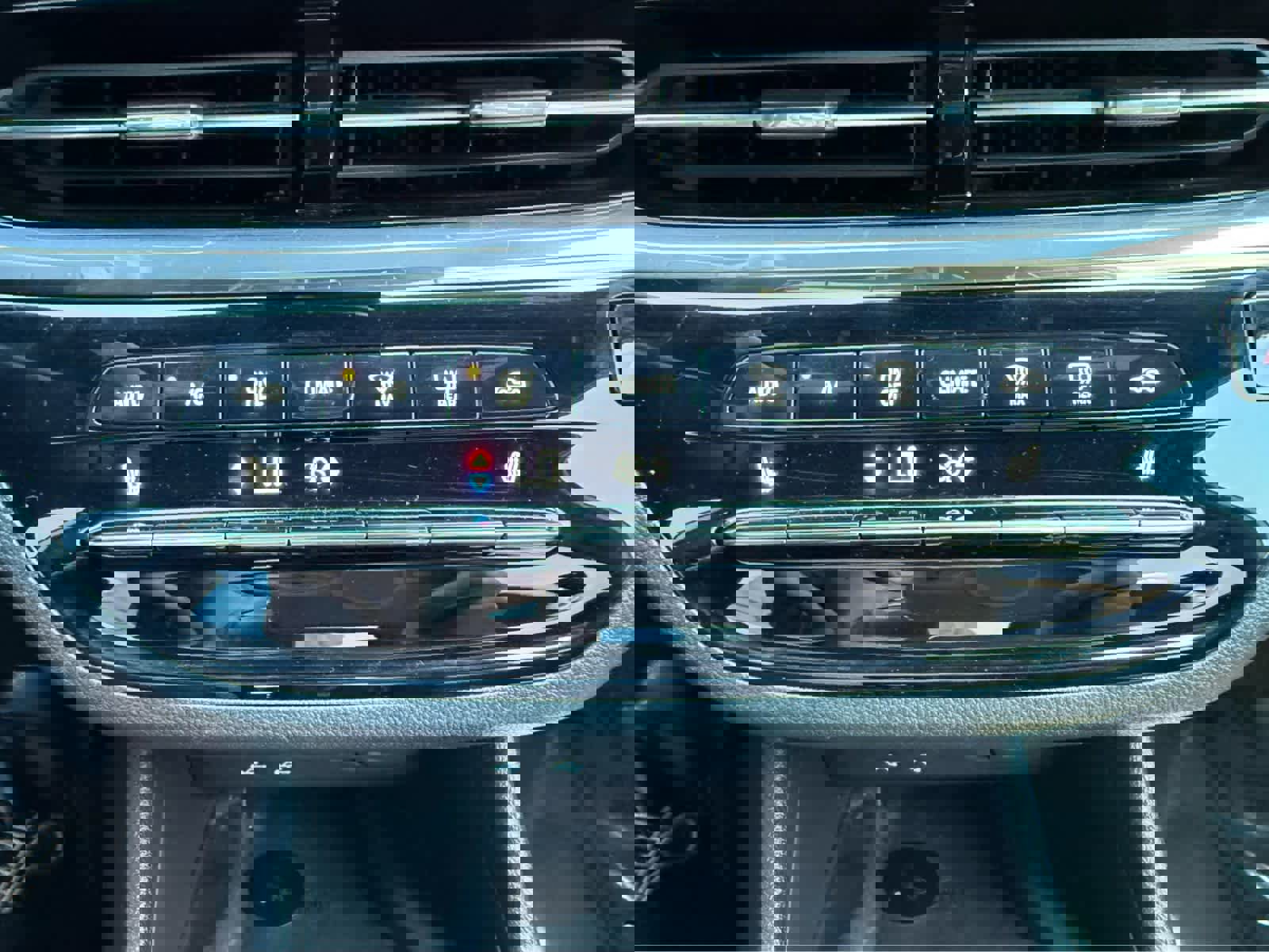 Used 2024 Buick Envista Avenir image 23