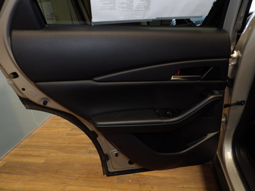 Certified 2023 MAZDA CX-30 AWD 2.5 S w/ Preferred Package image 20