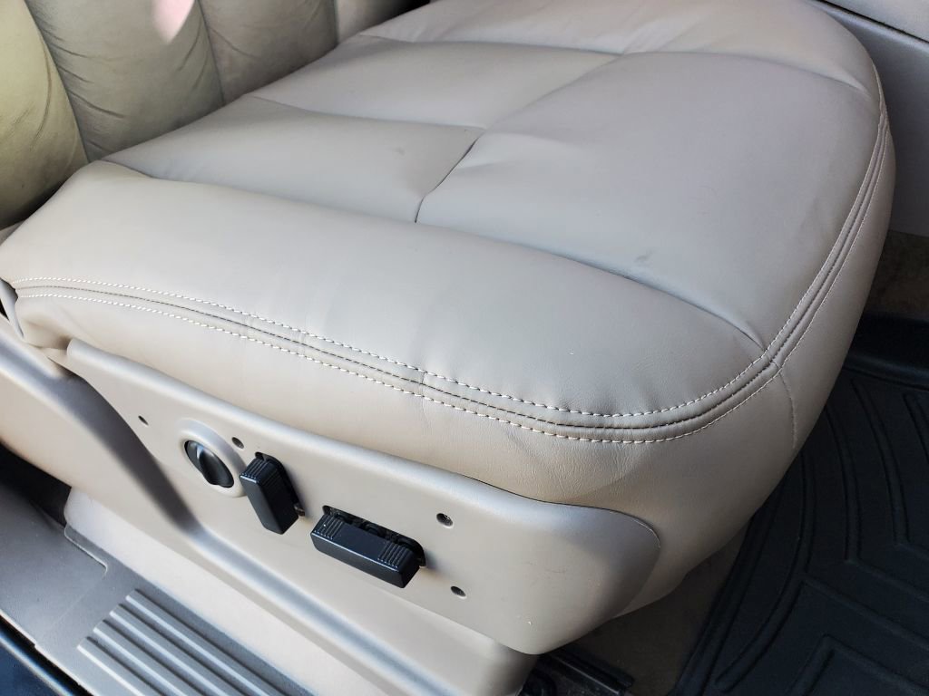 Used 2006 Chevrolet Avalanche Z71 w/ Sun And Sound Package image 39