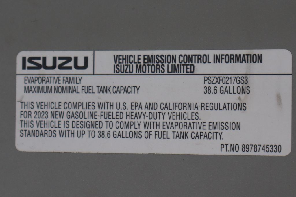 Used 2024 Isuzu NPR RWD image 14