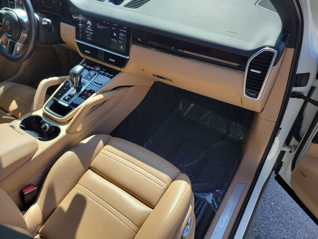 Certified 2020 Porsche Cayenne AWD/4WD image 19