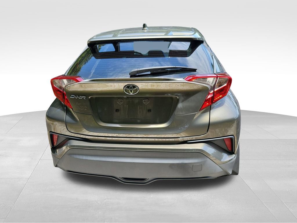 Used 2021 Toyota C-HR XLE FWD image 14