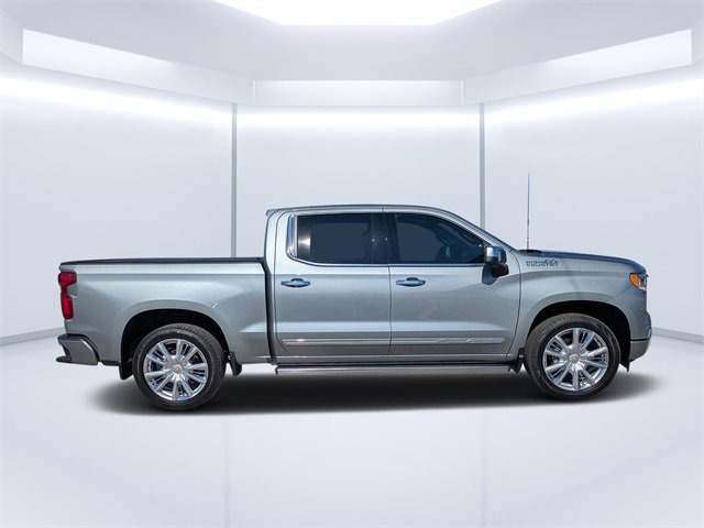 Used 2024 Chevrolet Silverado 1500 High Country image 2