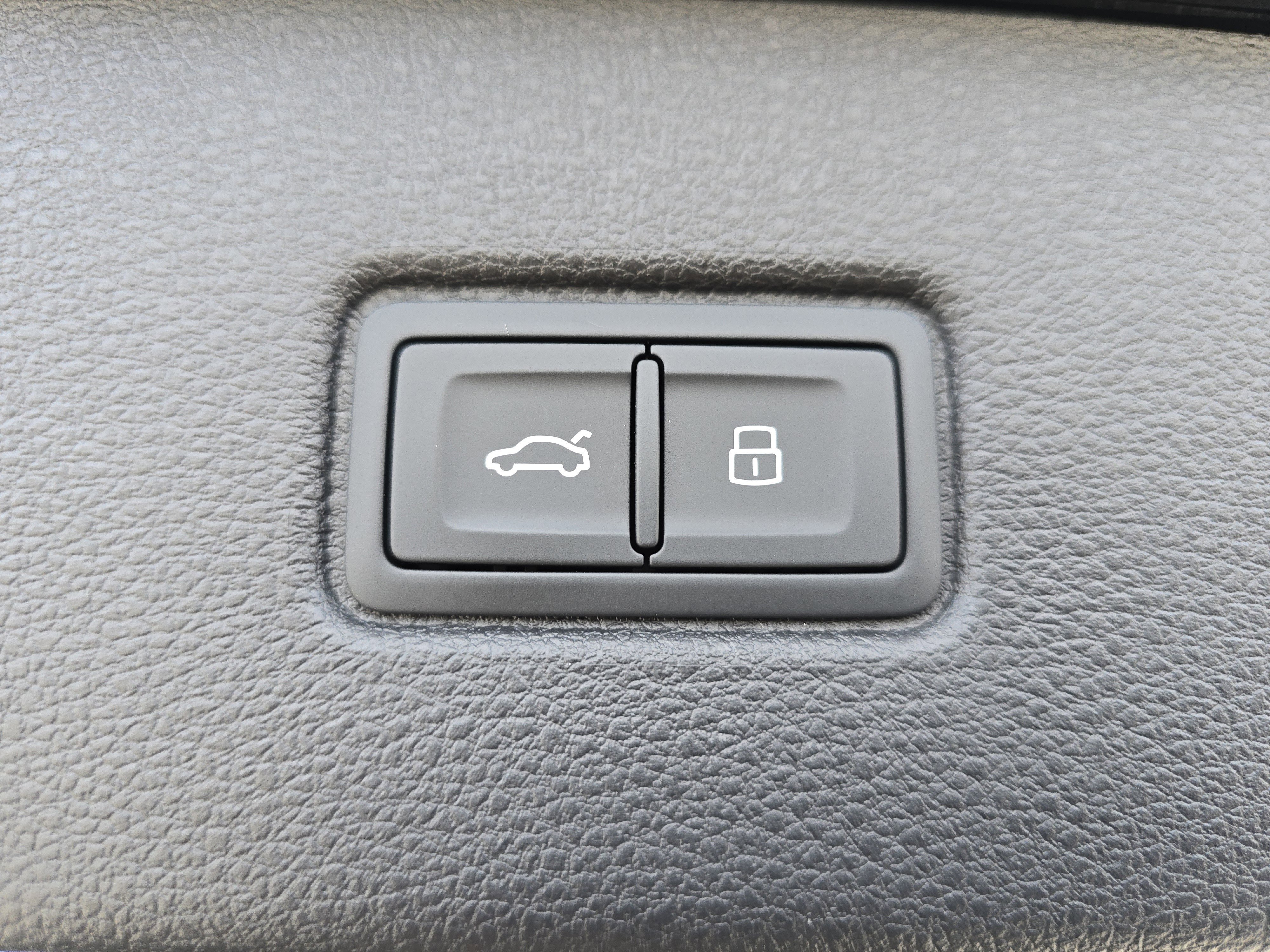 New 2026 Audi Q7 3.0T Premium Plus image 17