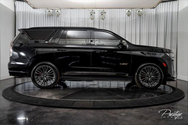 Used 2023 Cadillac Escalade V AWD/4WD image 16