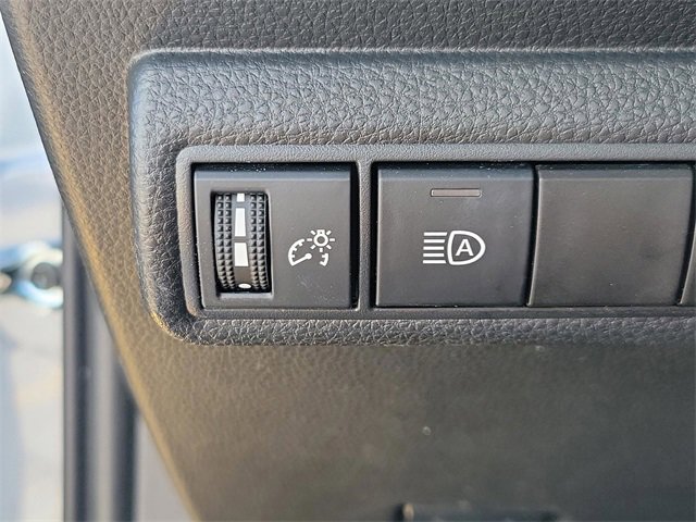 Used 2023 Toyota Corolla LE image 29