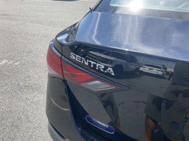 Used 2024 Nissan Sentra SV FWD image 5