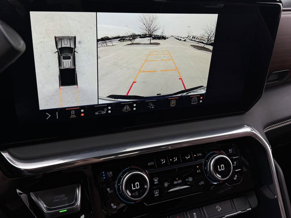 Used 2024 GMC Sierra 2500 Denali Ultimate AWD/4WD image 18