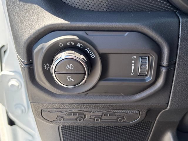 New 2026 Jeep Gladiator Mojave w/ Safety Group AWD/4WD image 26