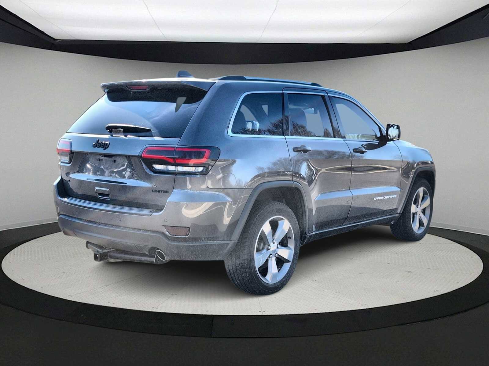 Used 2015 Jeep Grand Cherokee Limited image 8