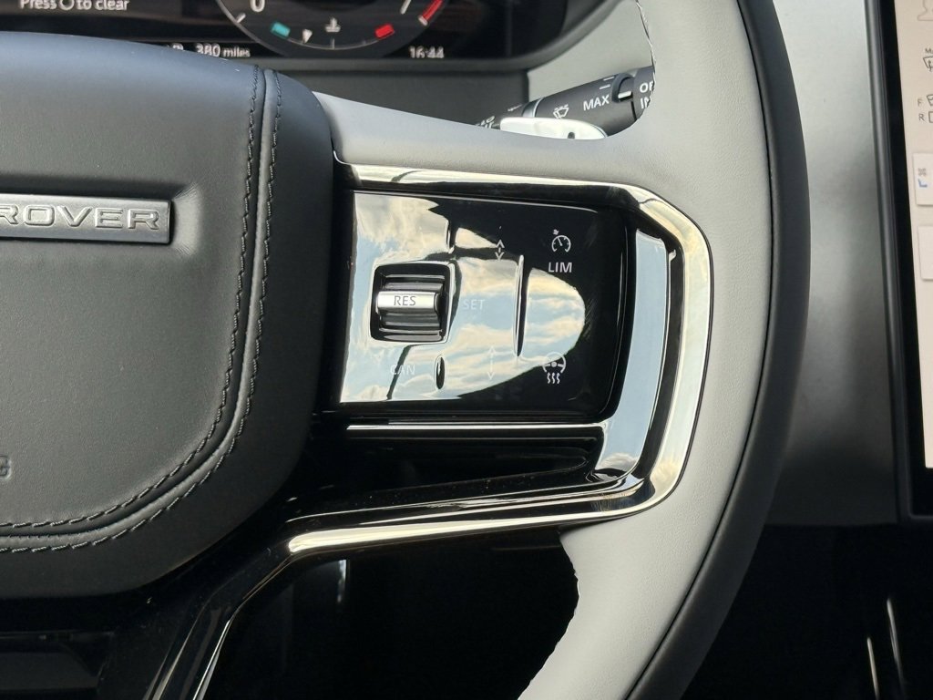 New 2026 Land Rover Range Rover Velar Dynamic SE image 20