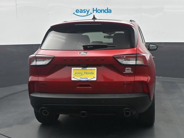Used 2022 Ford Escape SEL w/ SEL Stealth AWD Package image 6
