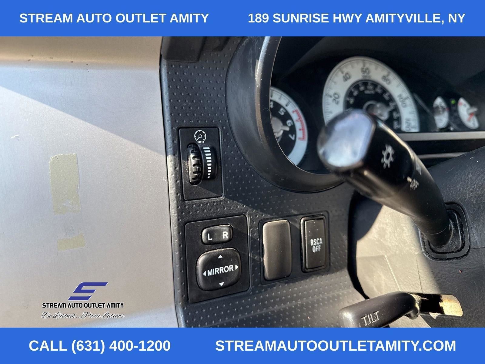 Used 2013 Toyota FJ Cruiser 4WD image 27