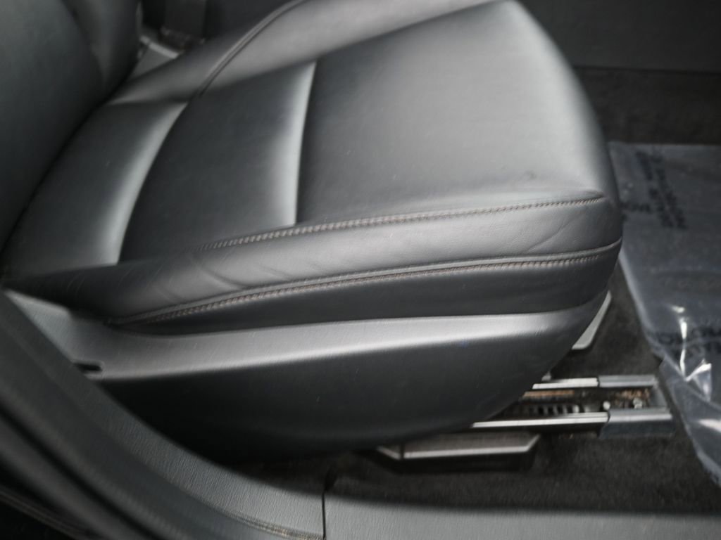 Used 2024 MAZDA MAZDA3 s image 10