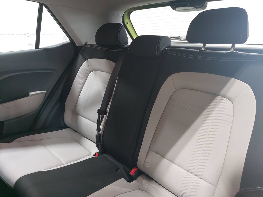 Certified 2024 Hyundai Venue SEL FWD image 13