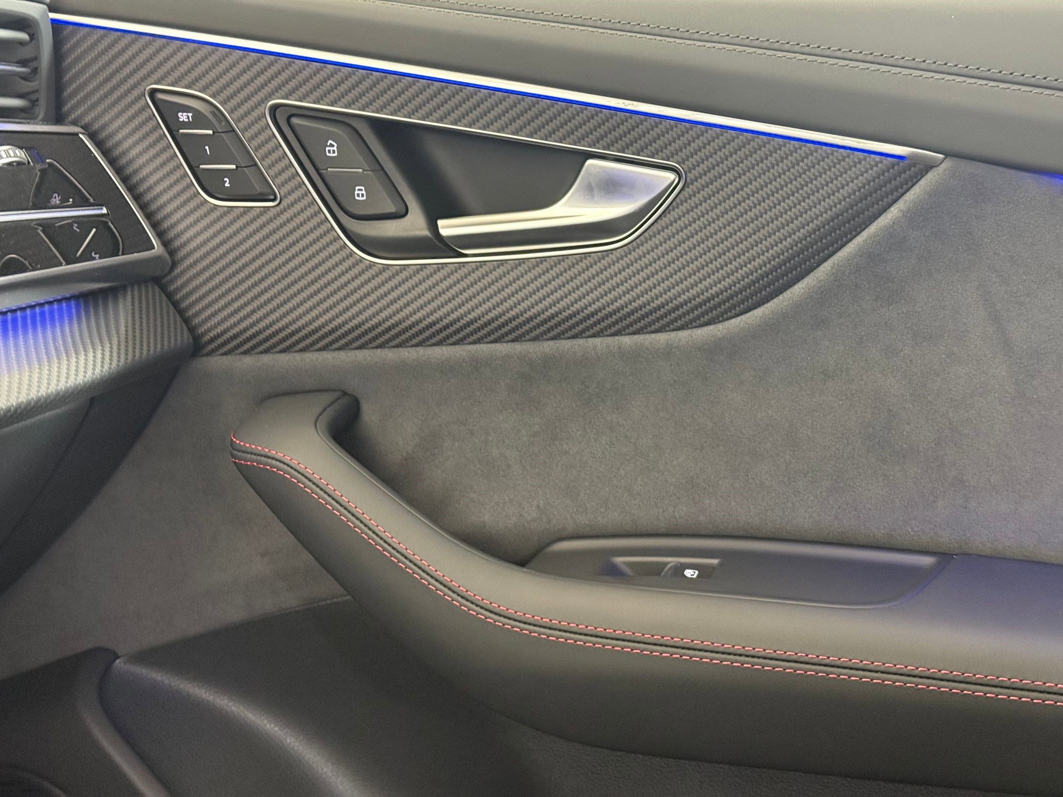 New 2026 Audi RS Q8 performance image 25