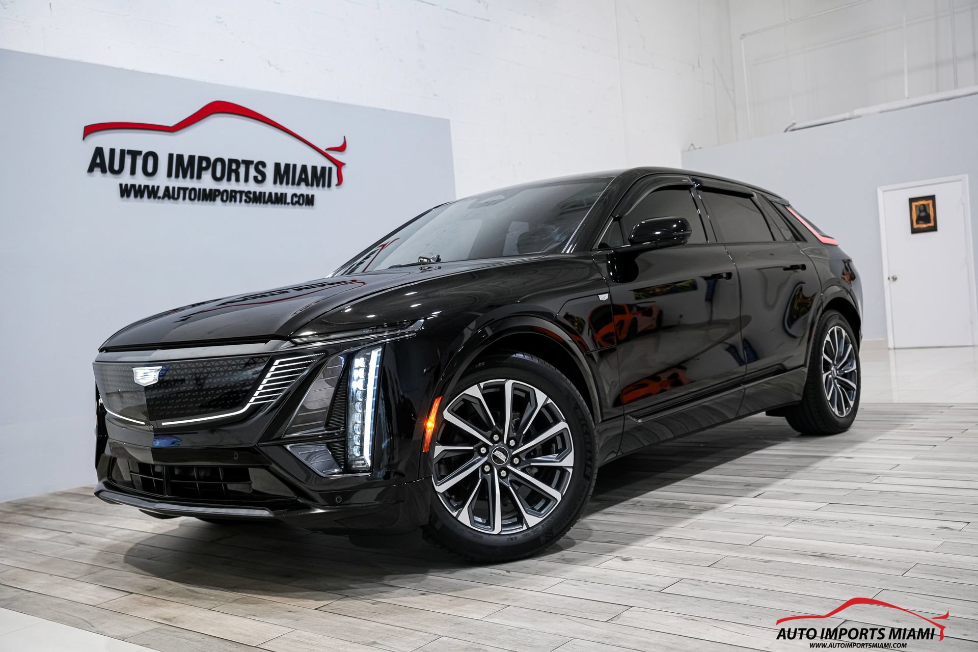 Used 2024 Cadillac Lyriq Sport RWD image 83