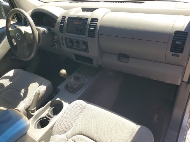Used 2009 Nissan Frontier XE w/ XE Preferred Pkg RWD image 28