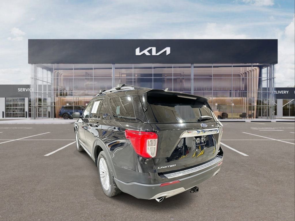 Used 2021 Ford Explorer Limited w/ Equipment Group 301A image 6