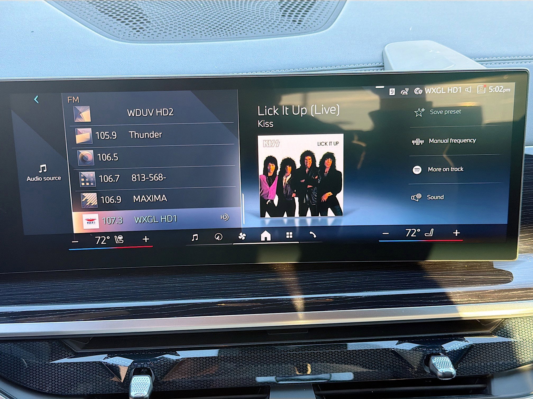 New 2026 BMW X5 xDrive50e w/ Executive Package image 32