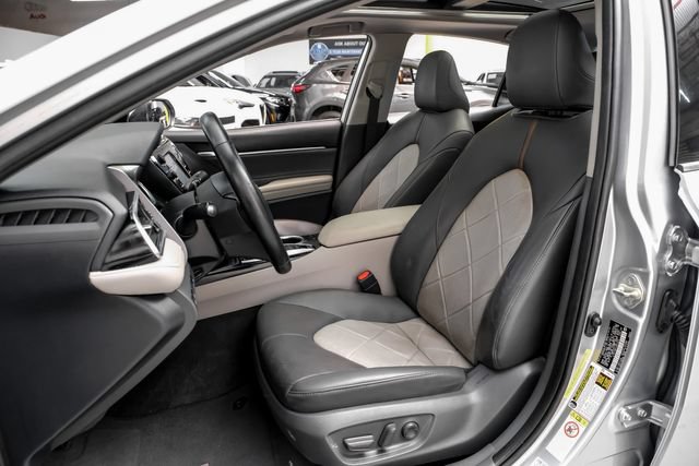 Used 2018 Toyota Camry XLE FWD image 36