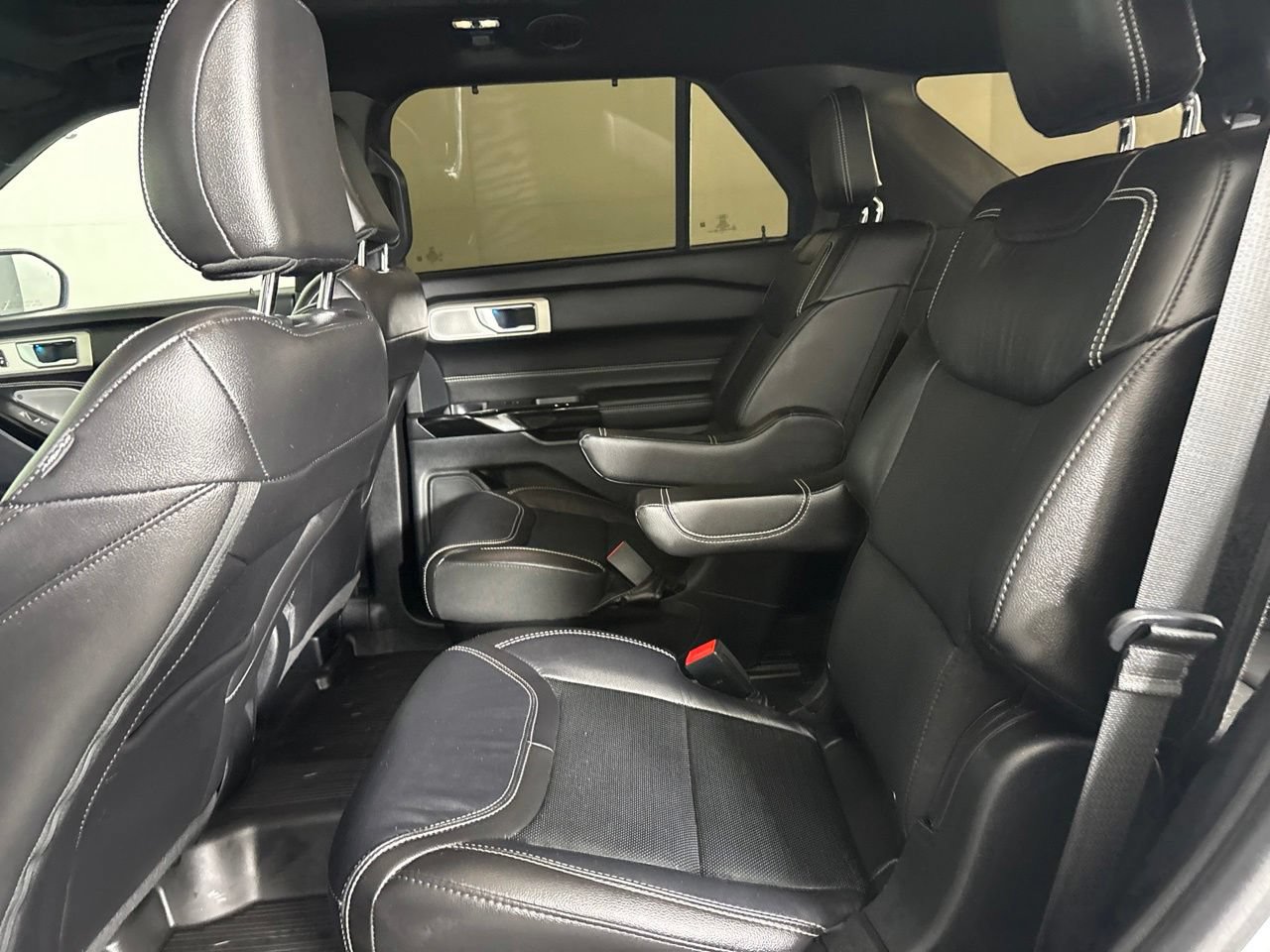 Used 2022 Ford Explorer ST w/ Equipment Group 401A AWD/4WD image 26