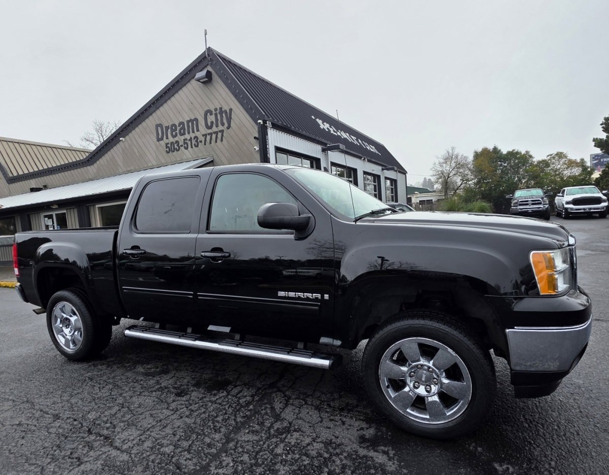 Used 2009 GMC Sierra 1500 SLT w/ Skid Plate Package image 19