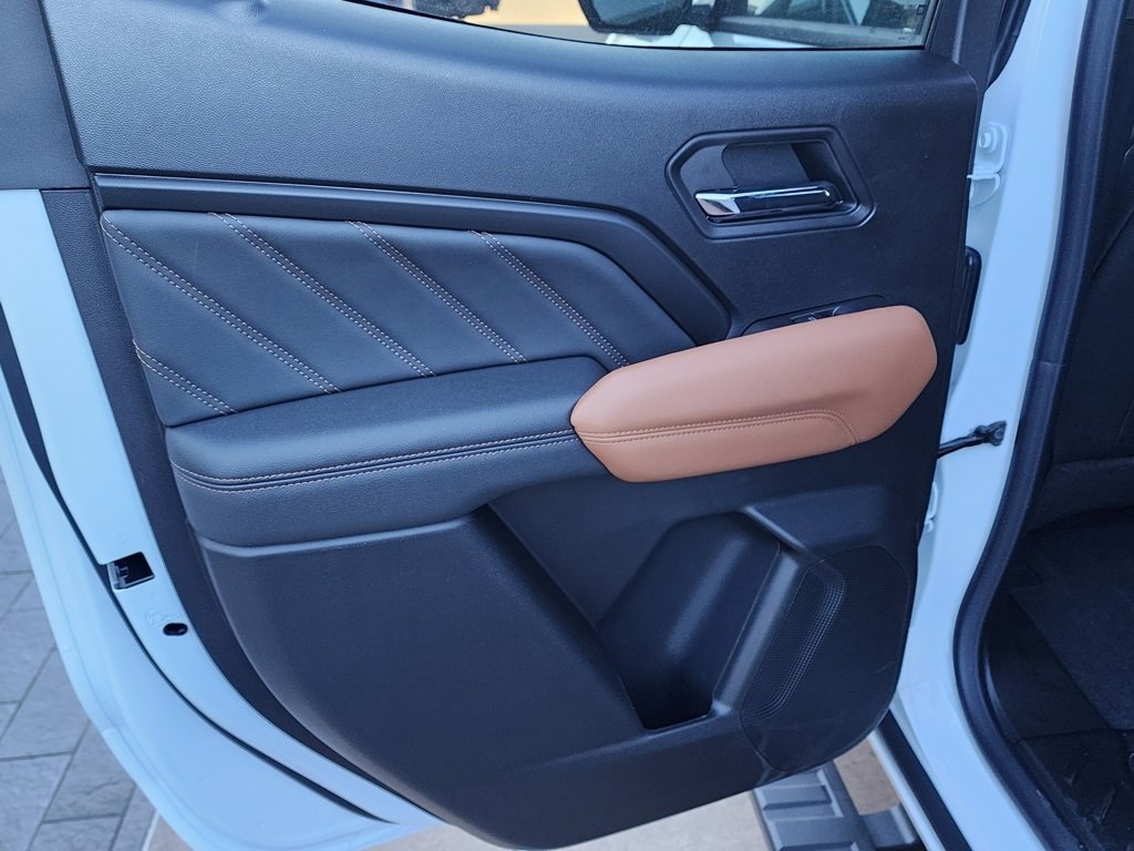 New 2026 GMC Canyon AT4 image 43