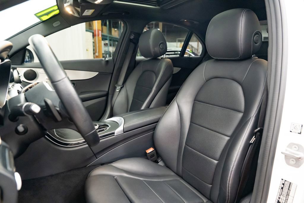 Used 2021 Mercedes-Benz C 300 Sedan image 23
