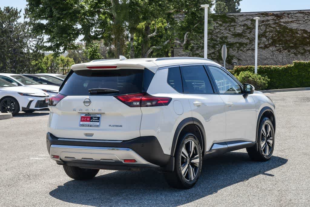 Used 2023 Nissan Rogue Platinum w/ Platinum Premium Package FWD image 9