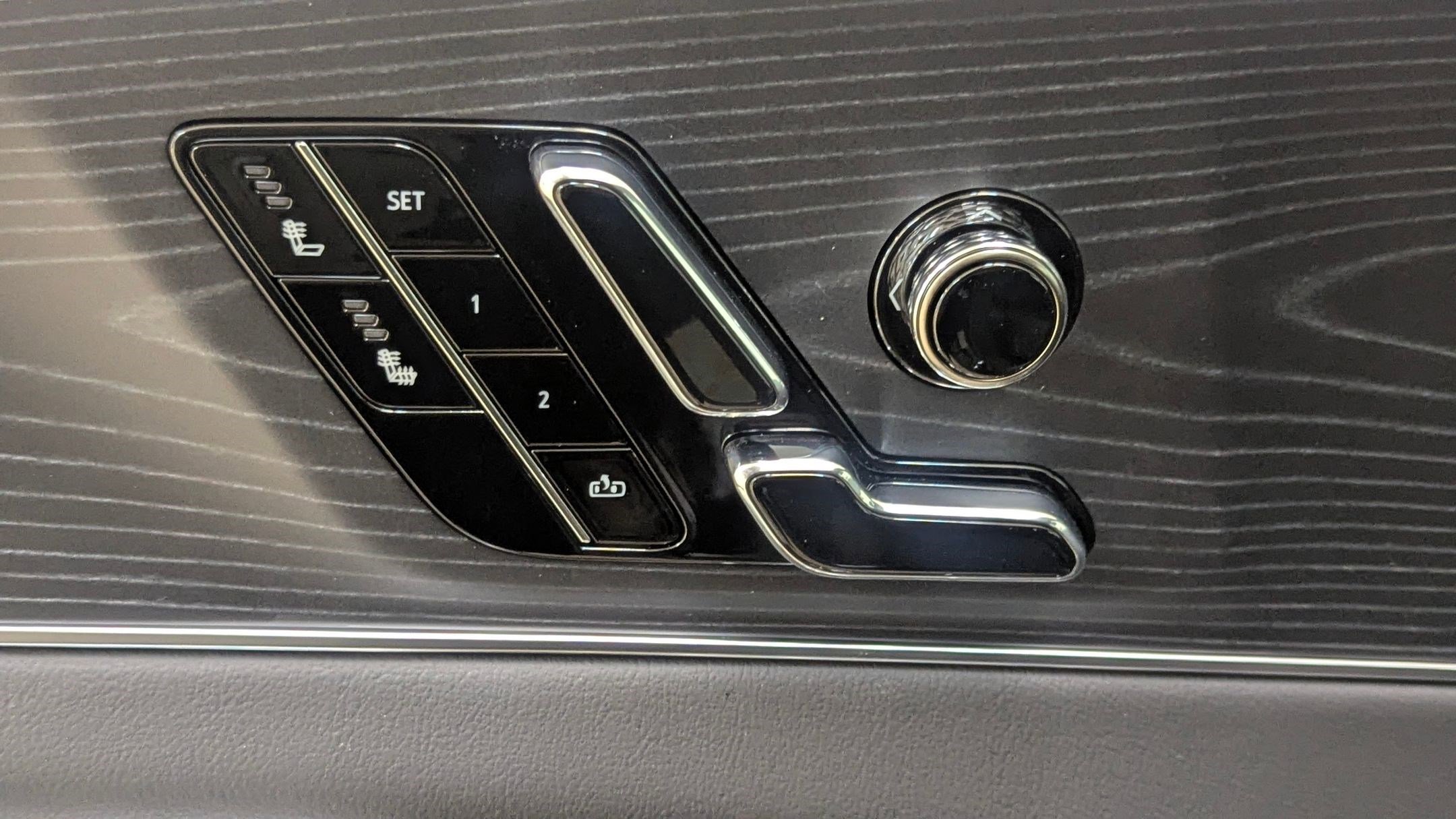 New 2026 Cadillac Lyriq Luxury w/ LPO, Floor Liner Package image 19