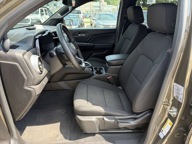 Used 2023 Chevrolet Colorado LT w/ LT Convenience Package AWD/4WD image 13