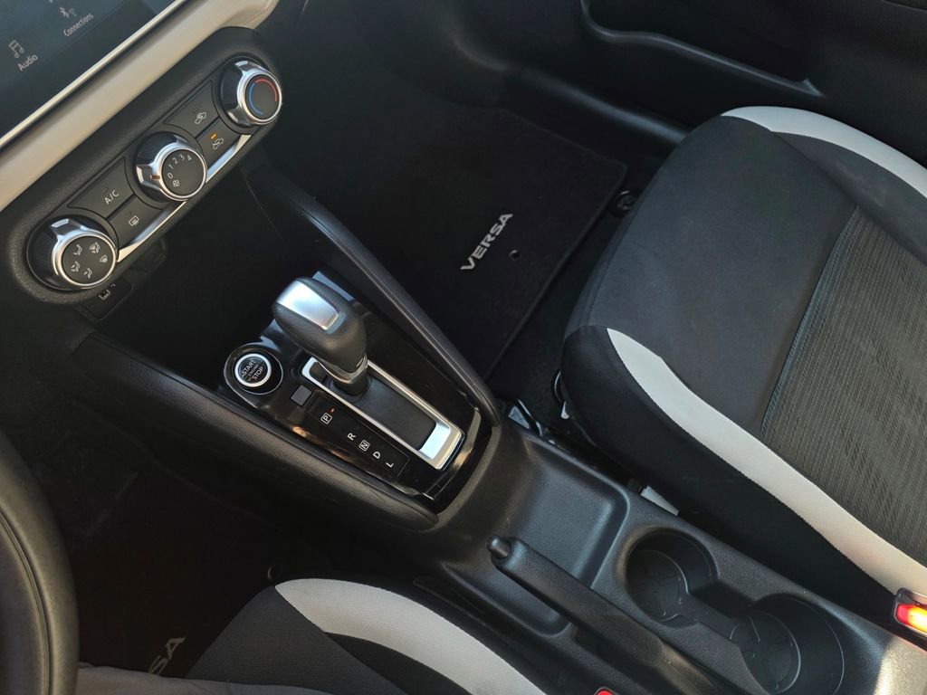 Used 2021 Nissan Versa SV image 18