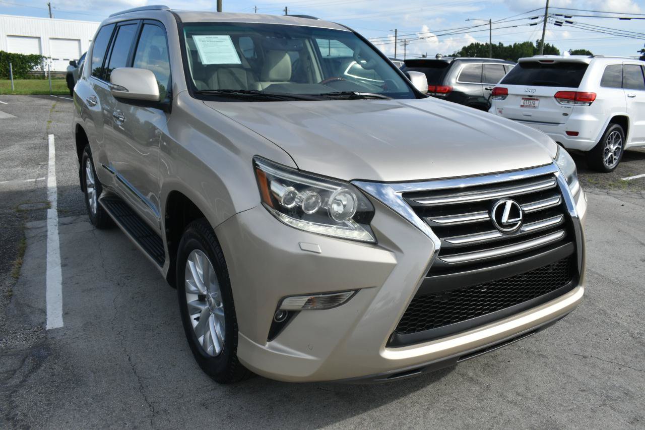 Used 2014 Lexus GX 460 w/ Premium Package AWD/4WD image 4