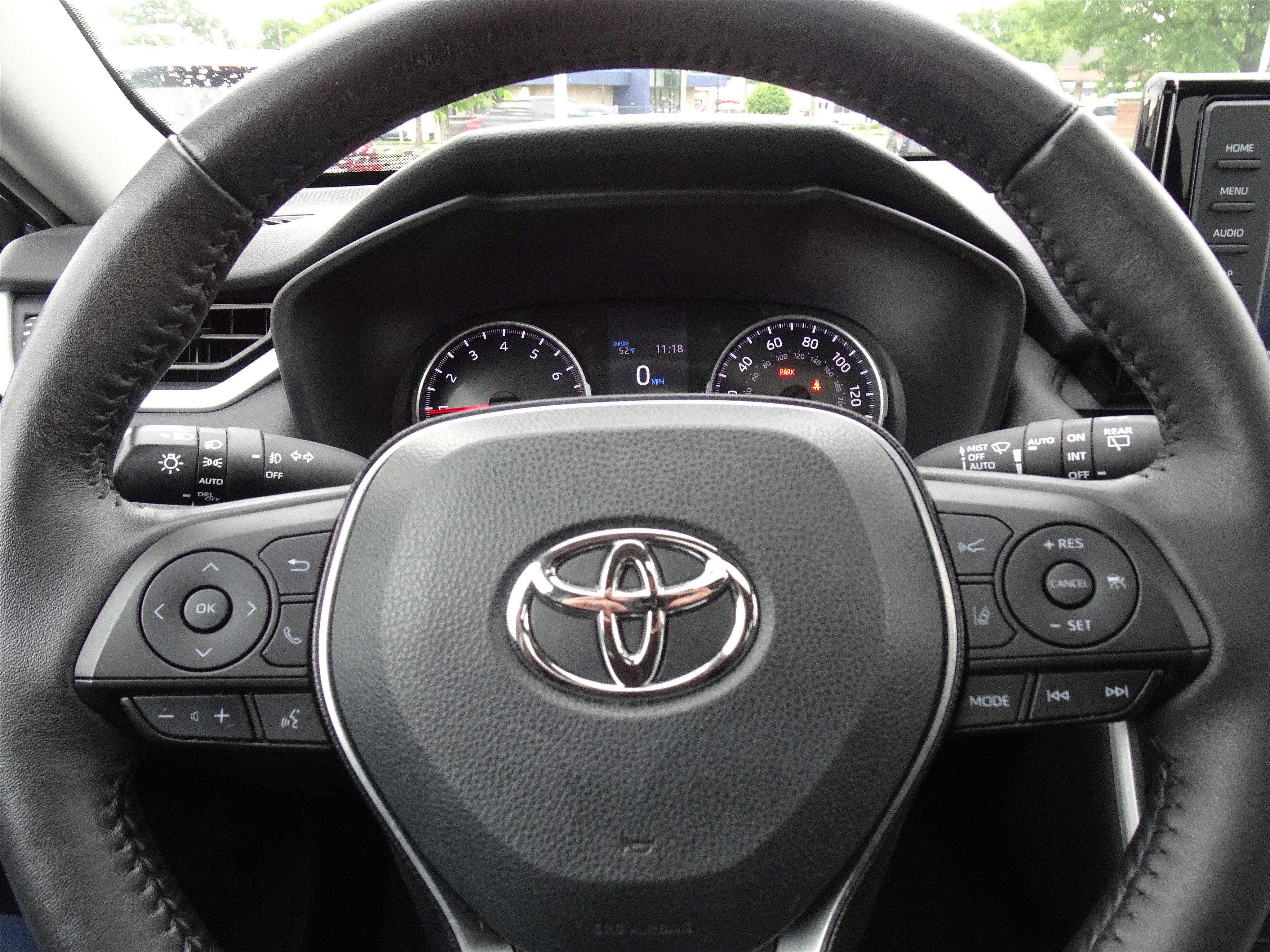 Used 2021 Toyota RAV4 XLE w/ Convenience Package AWD/4WD image 15