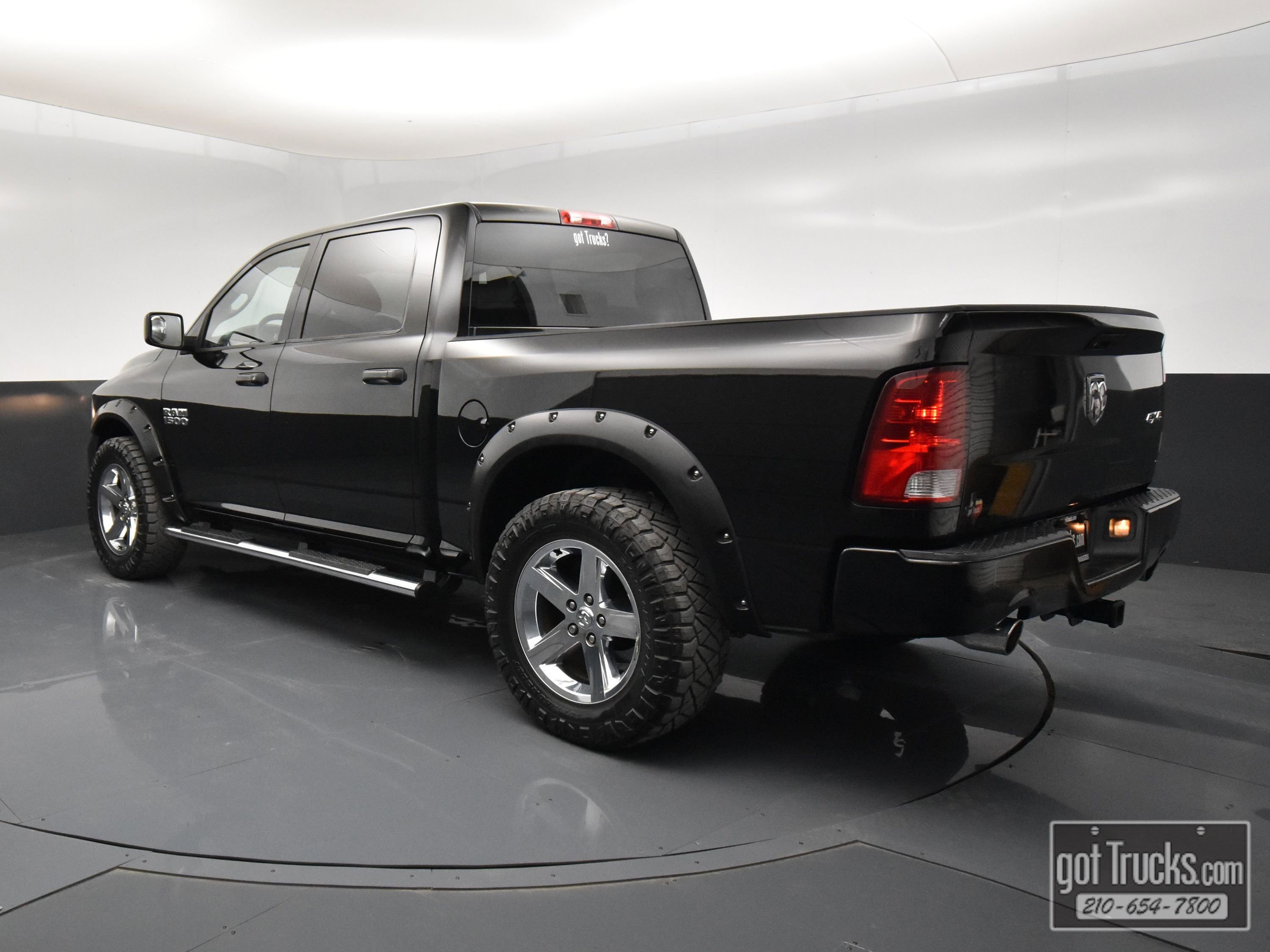 Used 2014 RAM 1500 Express image 4