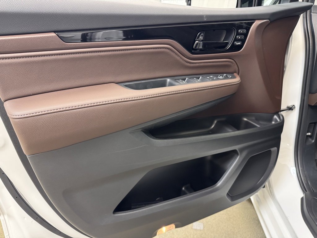 New 2026 Honda Odyssey Elite image 8